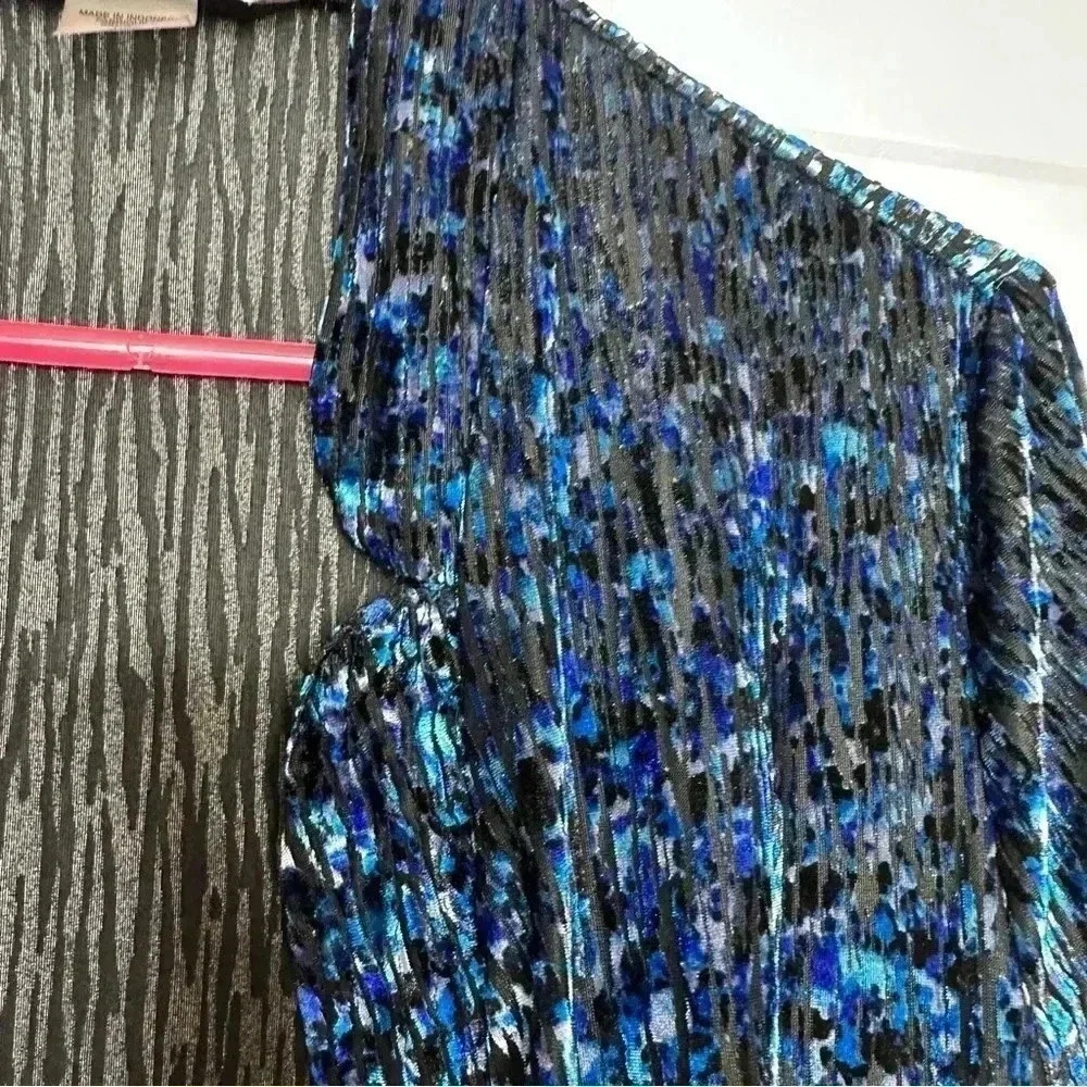 Tanjay Cardigan  Velvet Blue / Black / White Size Large - Picture 5 of 16